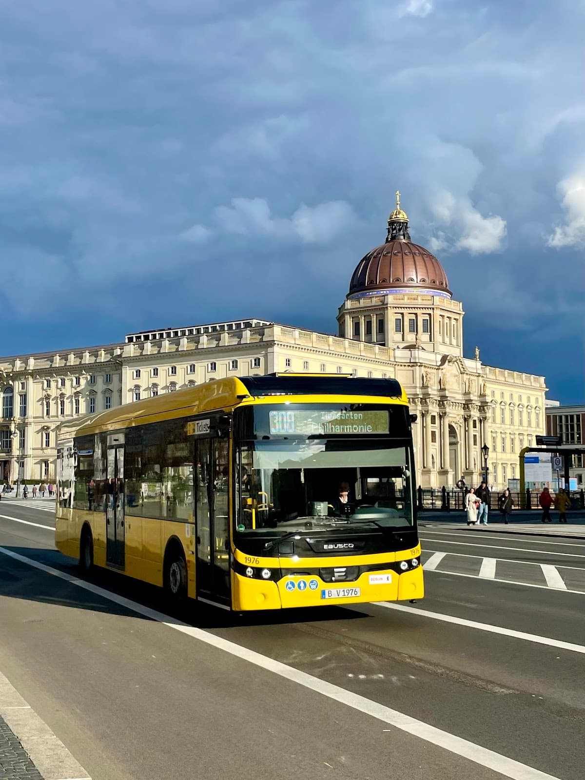 Автобусна екскурсія Берліном на громадському транспорті